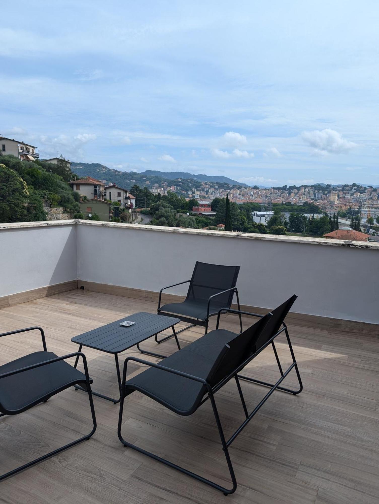 Ferienwohnung Casa Vacanze La Spezia Exterior foto